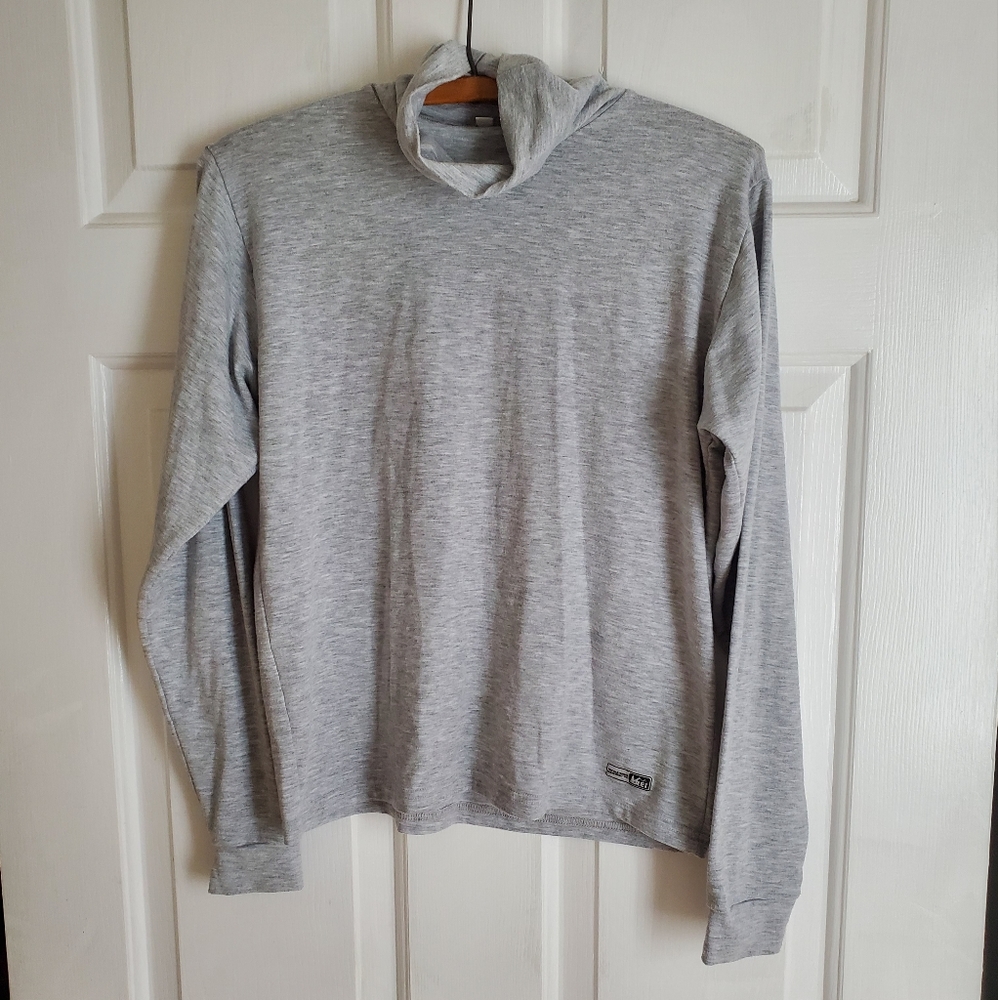 REI Gray Turtleneck Child XL